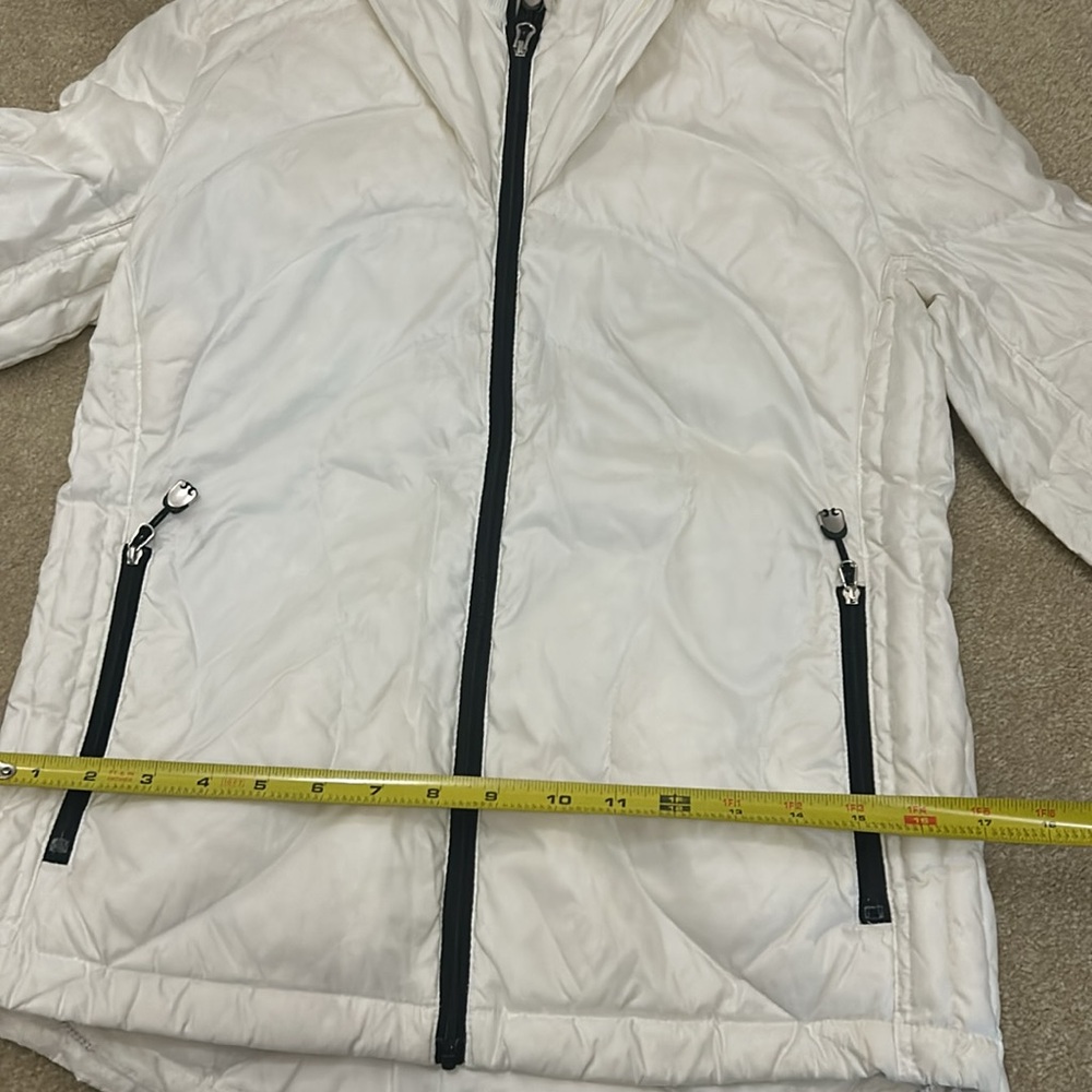 Lululemon down jacket - Picture 7 of 7